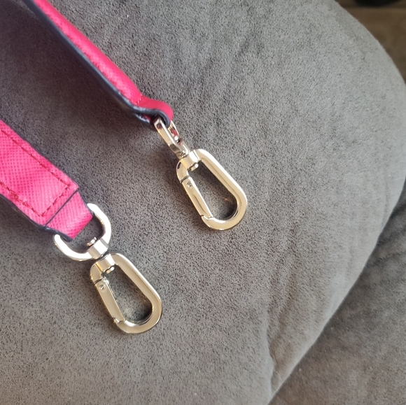 Tory Burch Emerson brilliant red Crossbody strap - Picture 5 of 14